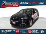 New 2025 Chrysler Pacifica Select w/ Uconnect Theater Family Group image 1
