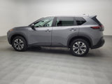 Used 2023 Nissan Rogue SV image 3