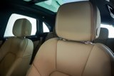 Certified 2025 Porsche Macan image 5