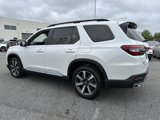 New 2025 Honda Pilot Touring image 5