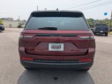 New 2025 Jeep Grand Cherokee Altitude image 5