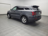 Used 2023 Kia Sorento LX image 5