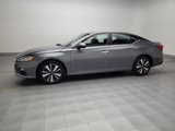 Used 2021 Nissan Altima 2.5 SV image 2