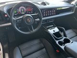 Certified 2025 Porsche Cayenne E-Hybrid image 4