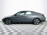 New 2025 Hyundai Elantra SEL image 3