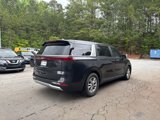 Used 2024 Kia Carnival LX image 4