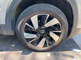 Used 2024 Volkswagen Atlas Cross Sport SEL image 5