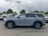 New 2025 Nissan Pathfinder Platinum image 2