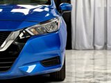 Used 2021 Nissan Versa SV image 3