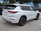 New 2025 Mitsubishi Outlander SEL image 4