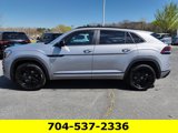 New 2025 Volkswagen Atlas Cross Sport SEL R-Line image 4