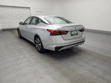 Used 2022 Nissan Altima 2.5 SV image 5