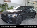 Certified 2024 Audi Q8 e-tron Prestige image 4