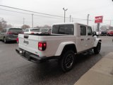Used 2023 Jeep Gladiator Overland image 5