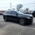 Used 2021 GMC Acadia SLE w/ Driver Convenience Package image 5