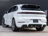 Certified 2025 Porsche Cayenne image 3