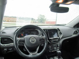 Used 2019 Jeep Cherokee Limited image 5