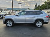 Used 2023 Volkswagen Atlas SE w/ Panoramic Sunroof Package image 2