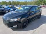 Used 2016 Ford Focus SE image 2
