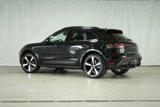 Used 2024 Porsche Macan image 3