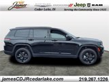 Used 2024 Jeep Grand Cherokee L Limited w/ Luxury Tech Group II image 3