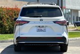 Used 2025 Toyota Sienna Platinum image 6