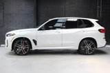 Used 2025 BMW X5 M60i image 3