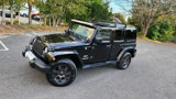 Used 2015 Jeep Wrangler Unlimited Sahara image 2