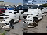 New 2025 Chrysler Pacifica Select image 4