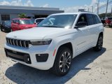 New 2025 Jeep Grand Cherokee Overland w/ Adv Protech Group III image 3