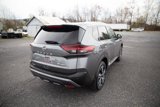 Used 2023 Nissan Rogue SL w/ SL Premium Package image 3