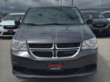 Used 2018 Dodge Grand Caravan SE image 3