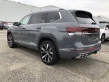 New 2025 Volkswagen Atlas SEL Premium R-Line image 4