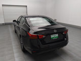 Used 2023 Nissan Altima 2.5 SV image 5