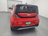 Used 2023 Kia Soul LX w/ LX Technology Package image 6
