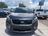 Used 2018 Kia Sorento LX image 2