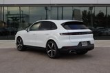 Used 2025 Porsche Cayenne image 3