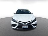 Used 2024 Toyota Camry SE image 5