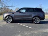 New 2025 Land Rover Range Rover Sport SE image 2