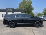 Used 2023 GMC Yukon XL Denali image 3