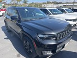 Used 2023 Jeep Grand Cherokee L Laredo image 2