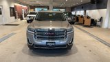 Used 2022 GMC Acadia SLE w/ Driver Convenience Package image 3