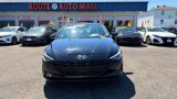 Used 2023 Hyundai Elantra SEL image 3