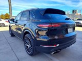 Used 2020 Porsche Cayenne Turbo image 6