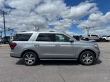Used 2022 Ford Expedition Limited image 3