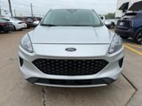 Used 2020 Ford Escape SE image 2