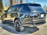 New 2025 Land Rover Range Rover SE image 3