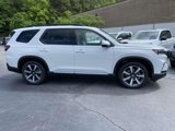 New 2025 Honda Pilot Touring image 2