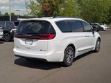 New 2025 Chrysler Pacifica Pinnacle image 5