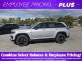 New 2025 Jeep Grand Cherokee Altitude image 3